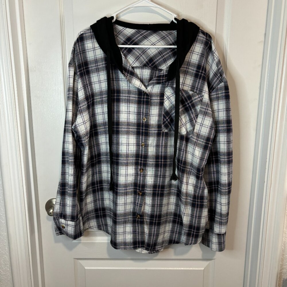 Women's Hooded Plaid Long Sleeve Button Up Shirt, Size 2XL
